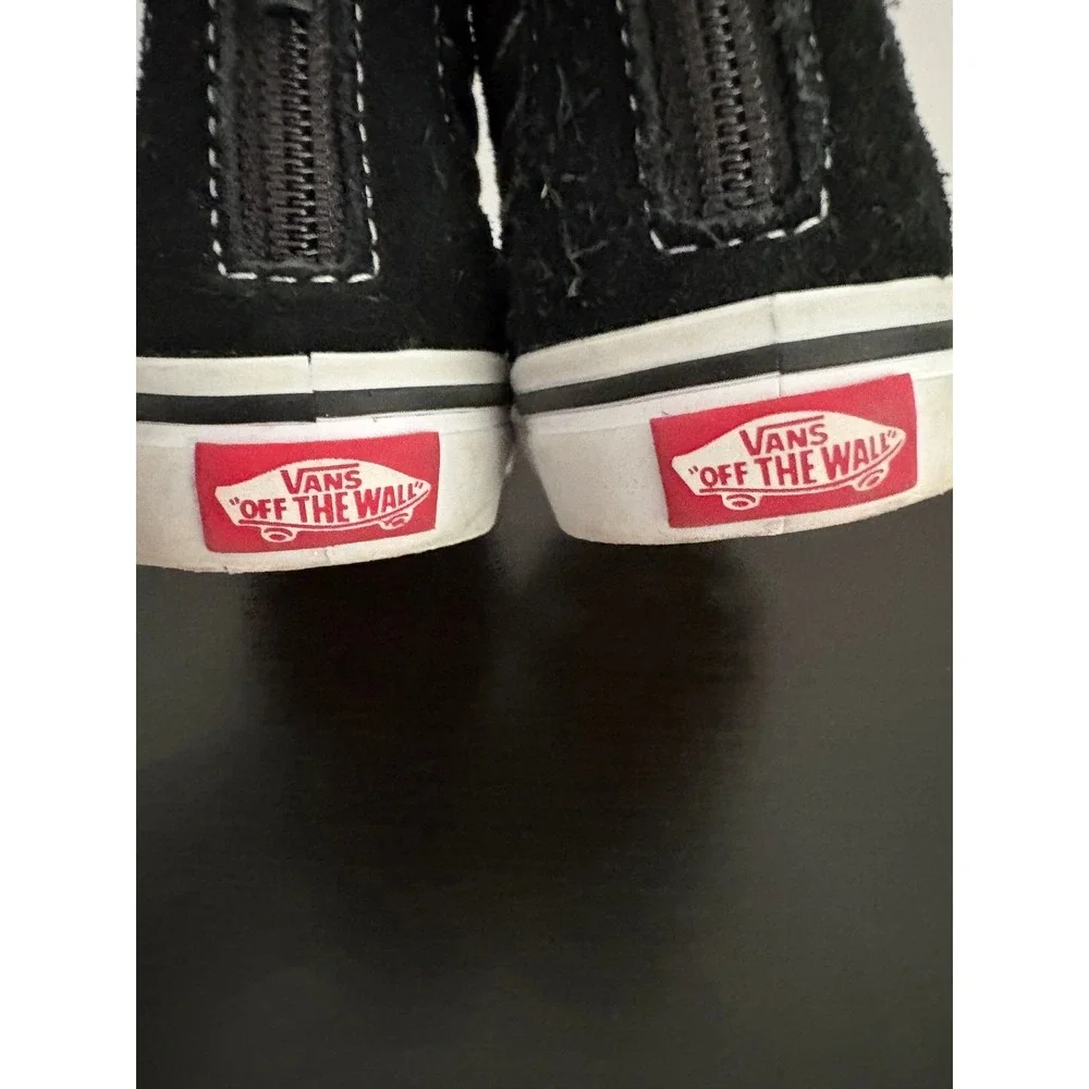 Vans Toddler Sk8-Hi Zip Sneaker Suede Canvas Size 4 Black White High Top Shoes
